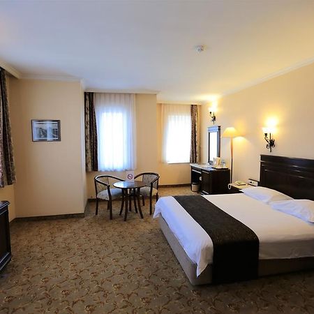 Montania Town Hotel Mudanya Bursa Eksteriør bilde